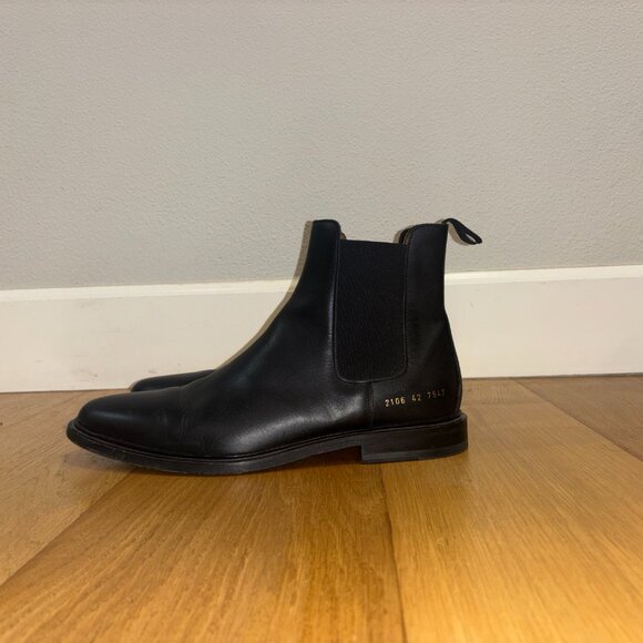 Classic Chelsea Boot in Black Leather - Picture 3 of 5